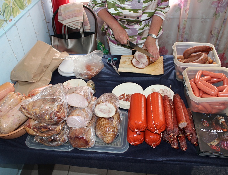 Натуральные продукты для гостей: очередная «Вкусная пятница» прошла в Бизнес-инкубаторе Республики Марий Эл.