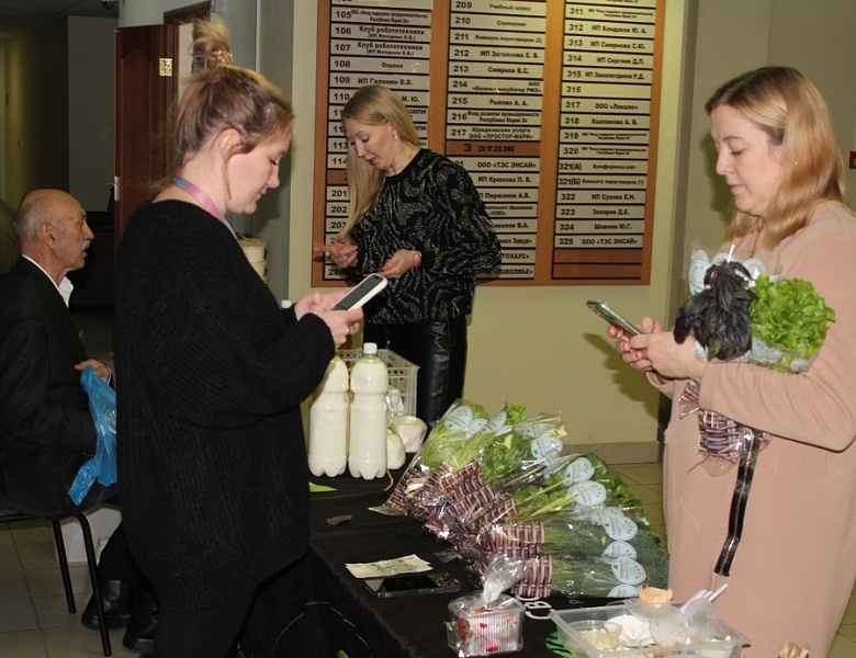 Очередная ярмарка-дегустация «Вкусная пятница» прошла в Бизнес-инкубаторе Республики Марий Эл.