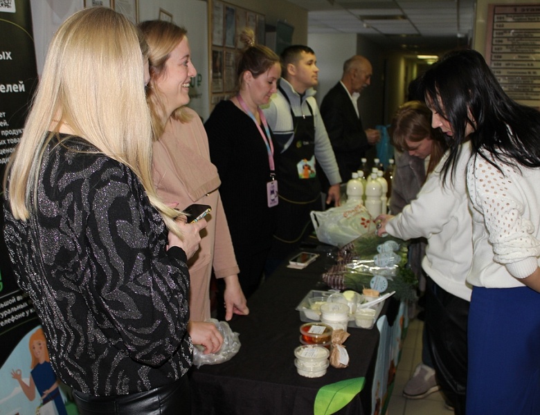 Очередная ярмарка-дегустация «Вкусная пятница» прошла в Бизнес-инкубаторе Республики Марий Эл.